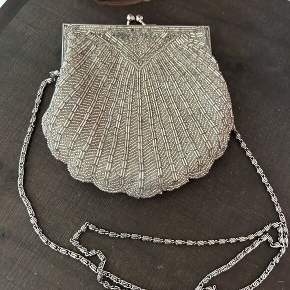 EUC Beaded Evening Bag/crossbody - Picture 1 of 5